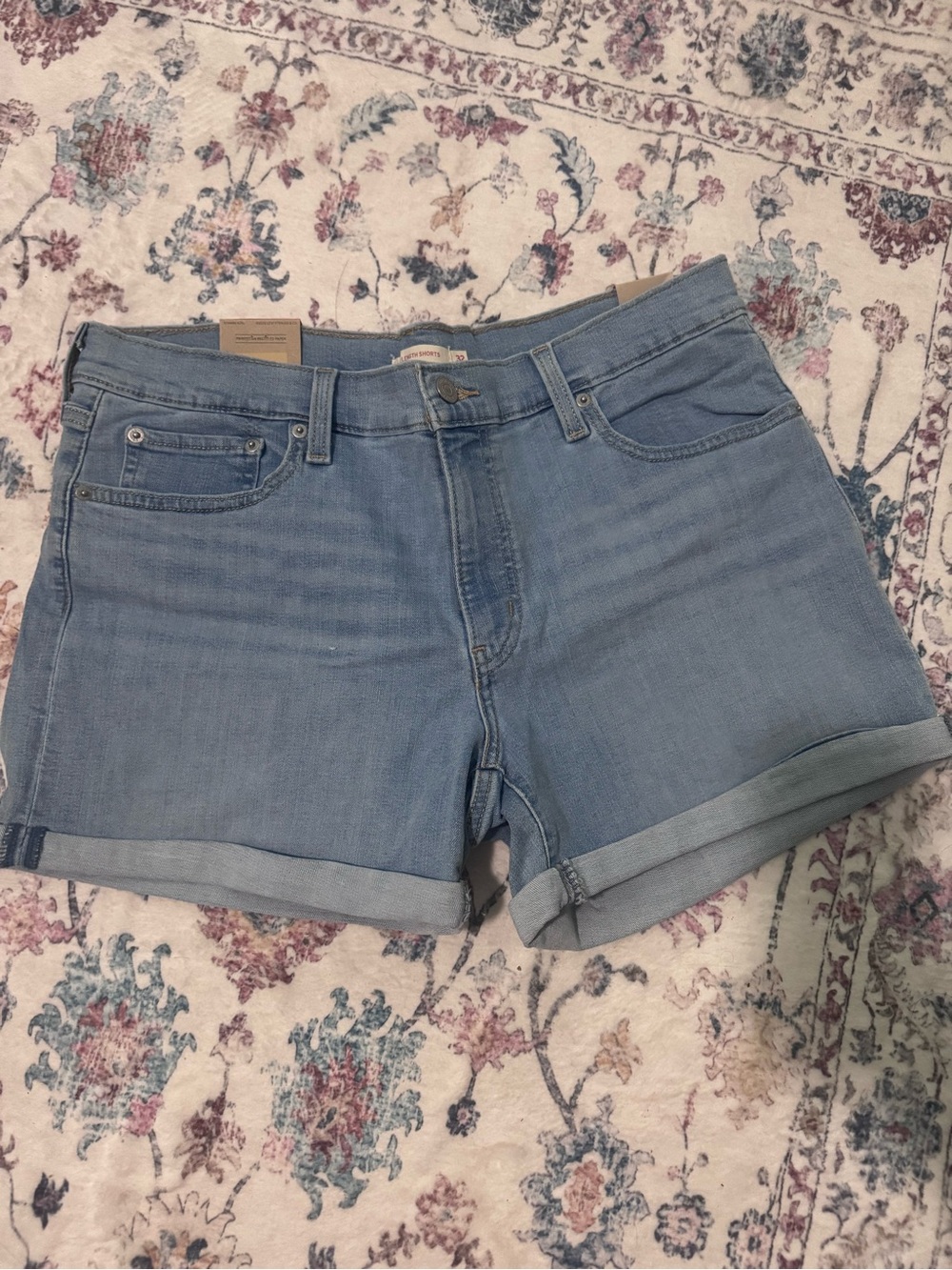 Levi’s Light Wash Denim Roll-Cuff Women's Shorts